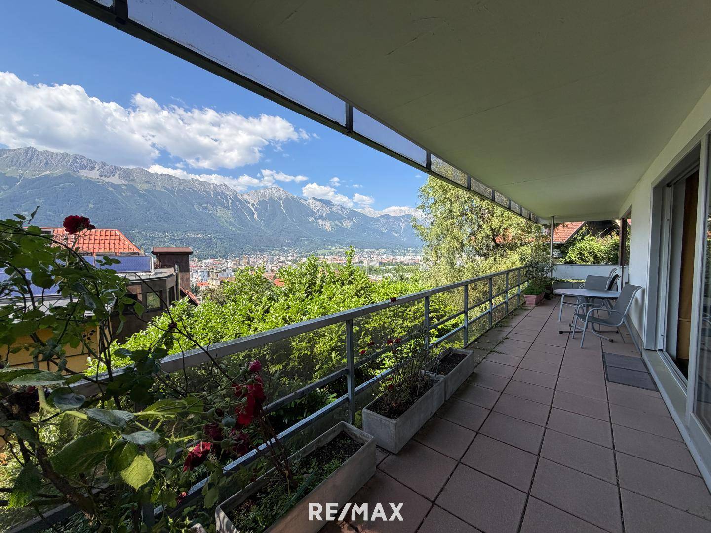 NEU: Wohnen im Grünen am Bergisel - Ausblick über Innsbruck und die Nordkette