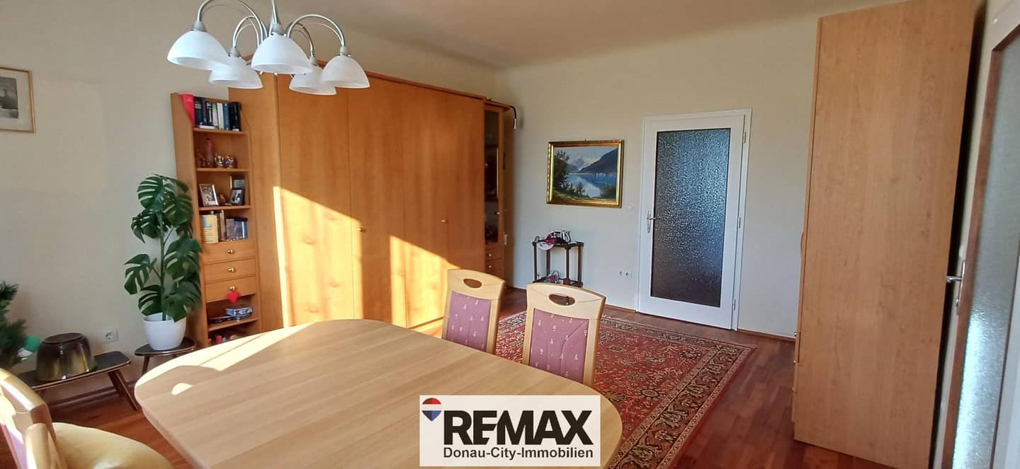 Bright apartment with lift and excellent U1 connection