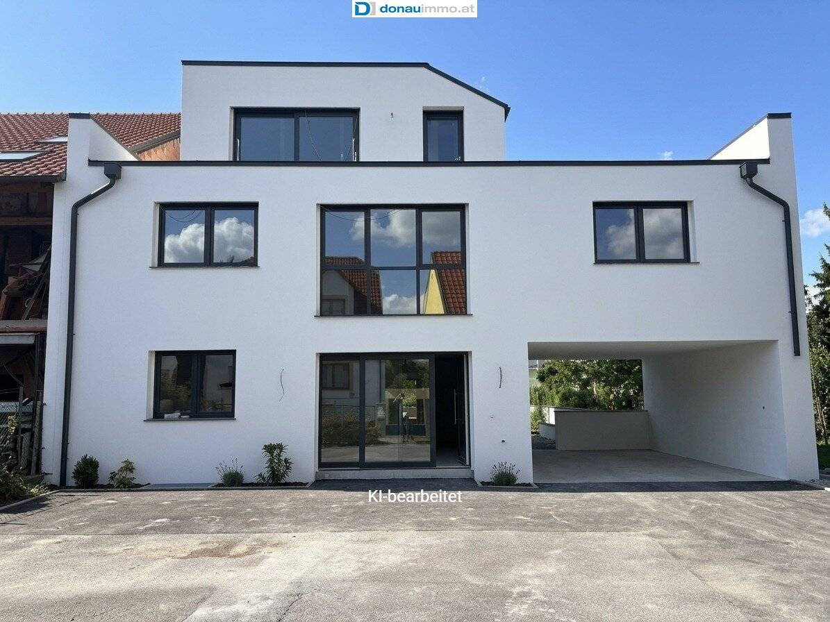 First occupancy Traumhafte maisonette apartment with terrace 4 rooms over 2 levels in Bruck an der Leitha