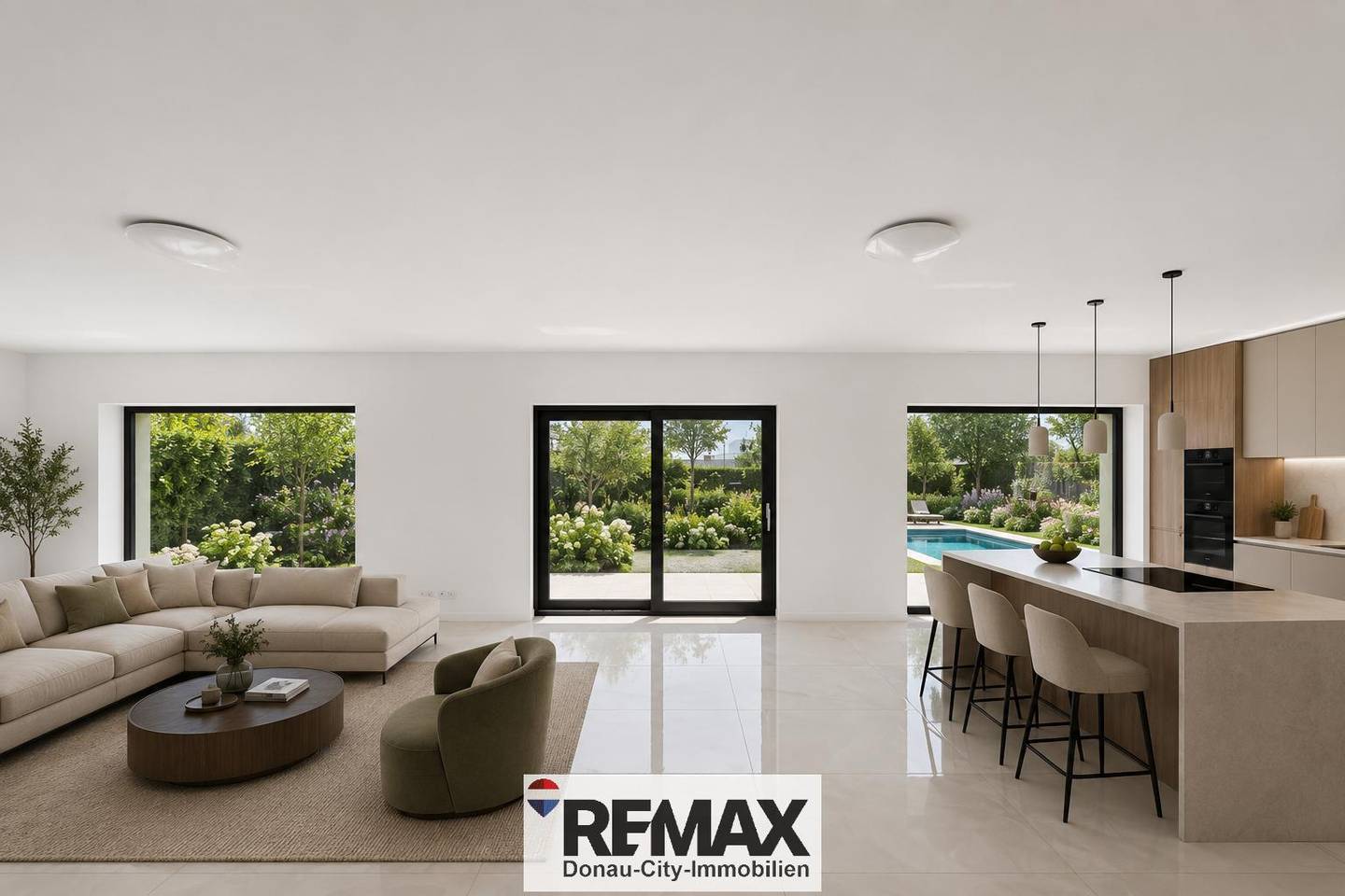 Familienwohnung mit privatem Pool und Garten