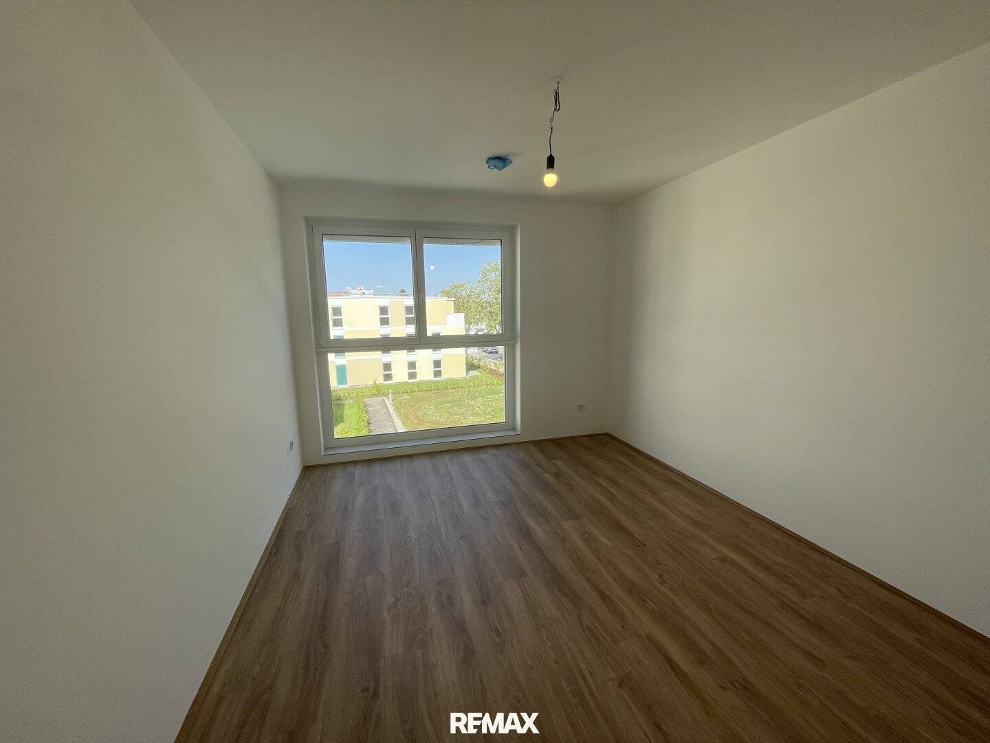 3-room first occupancy apartment with terrace