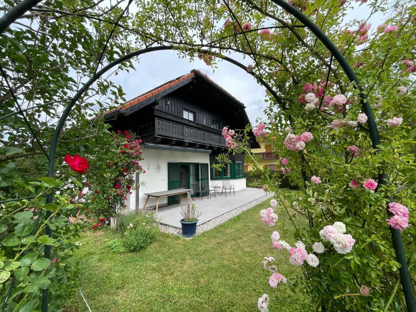 Great single family house with balcony, terrace and beautiful garden for sale in Krieglach