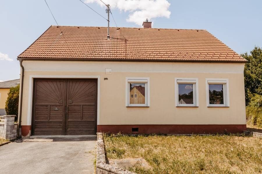 Landhaus mit Typisch Weinviertler "Trett´n