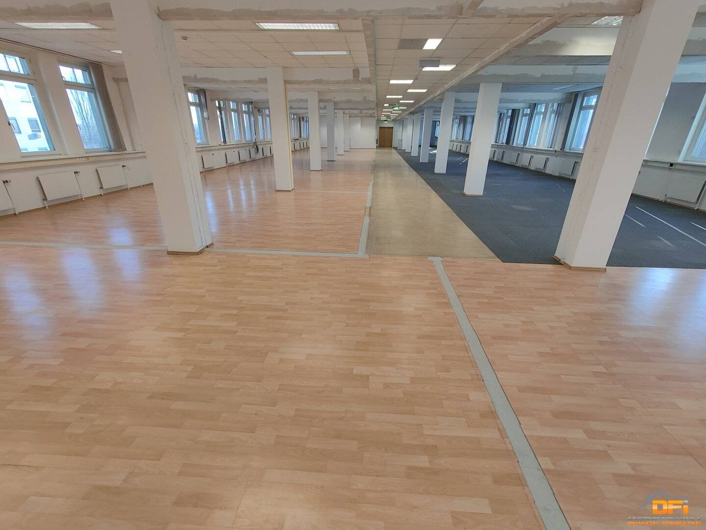 Spacious office in good location near U6 &amp; Handelskai