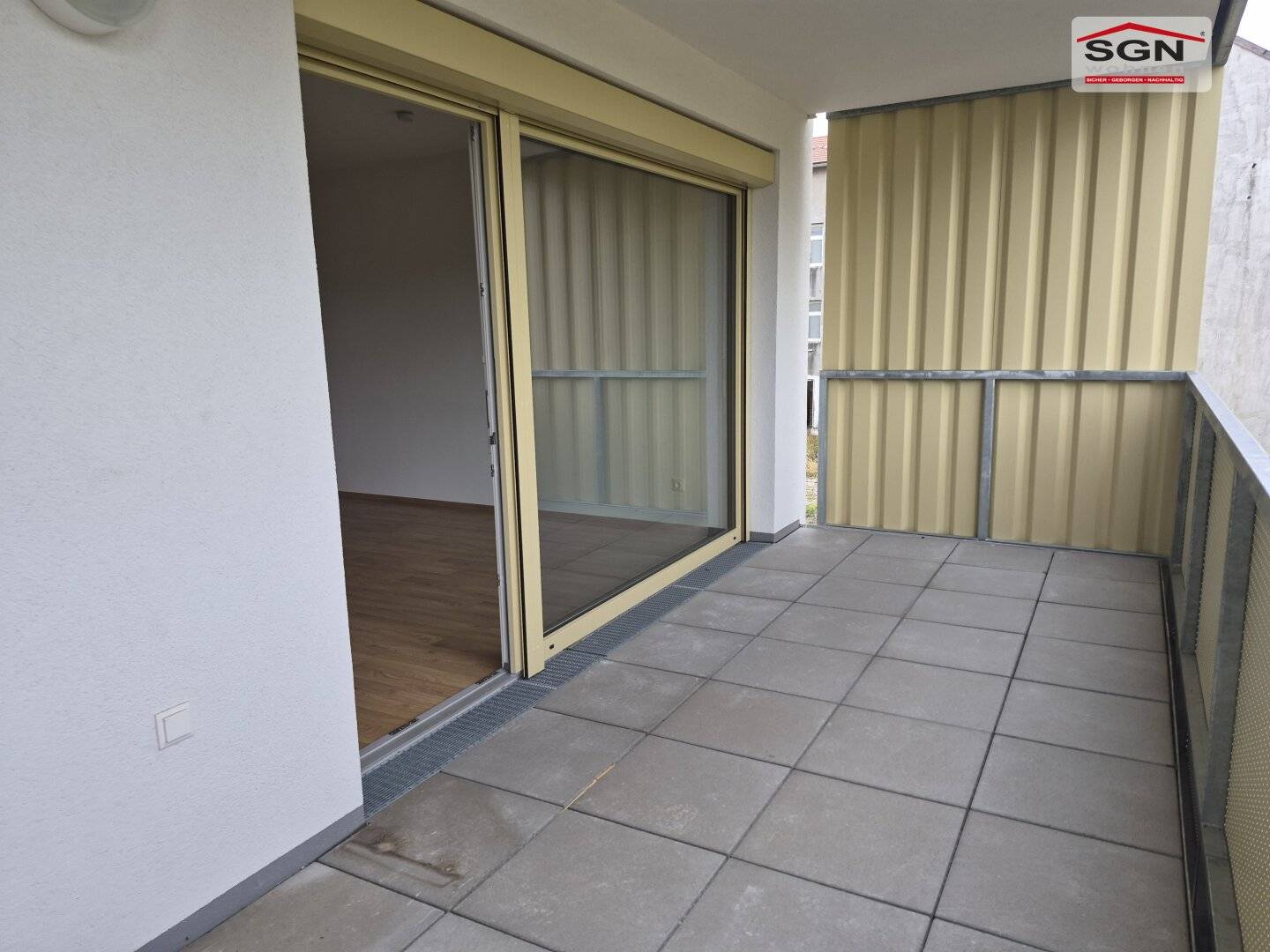 STAFFELMIETE letzte 2-Zimmerwohnung mit Balkon und Tiefgarage