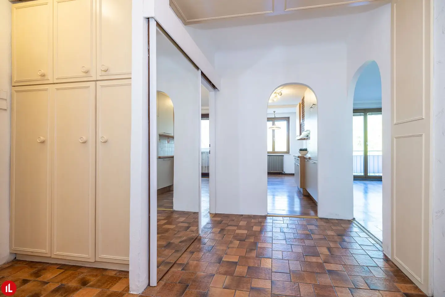 Investor hit | Exceptionally quiet 2 room | 57m² condominium | 2 loggias | in the middle of Schwechat