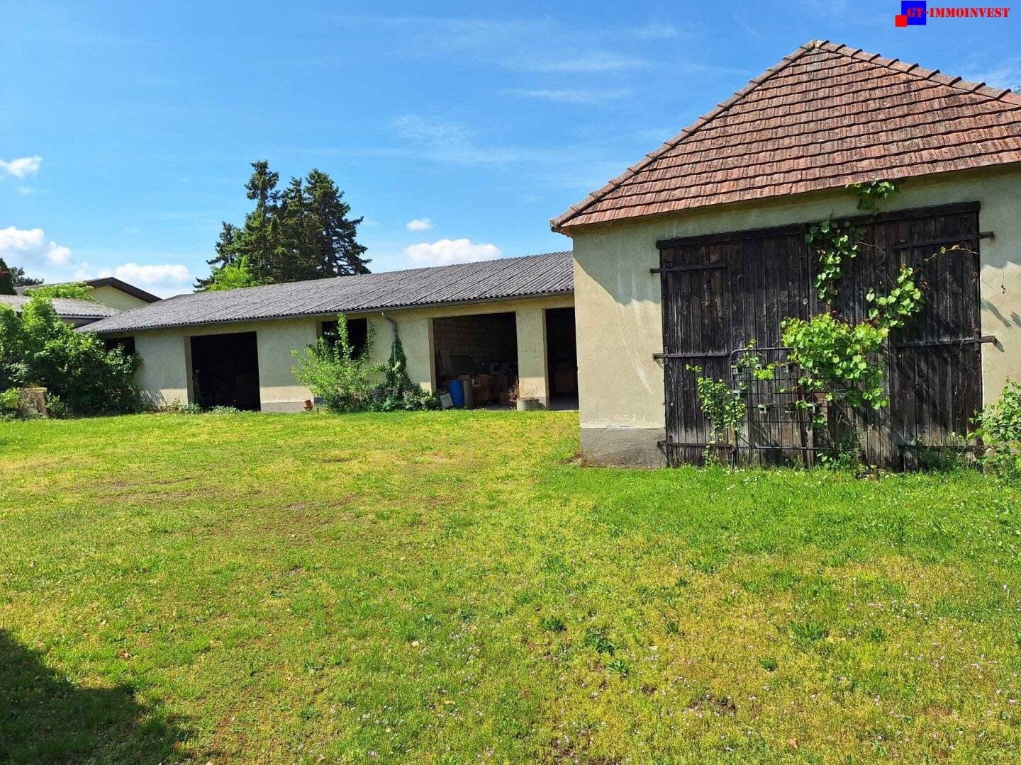 7041 Wulkaprodersdorf 1580m²  Bauträgergrund mit Garagenbestand in netter Ortsrandlage.