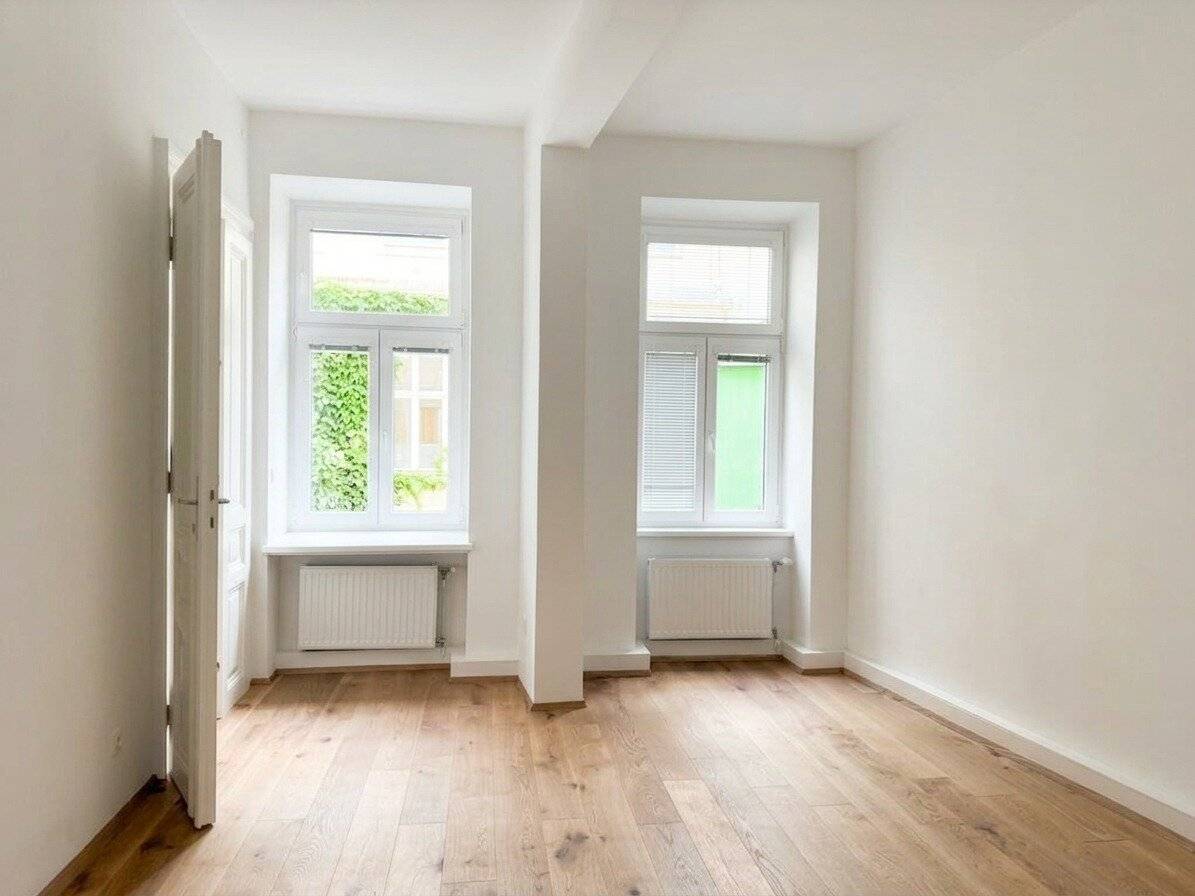 Beautiful, spacious 5-room apartment in Sievering