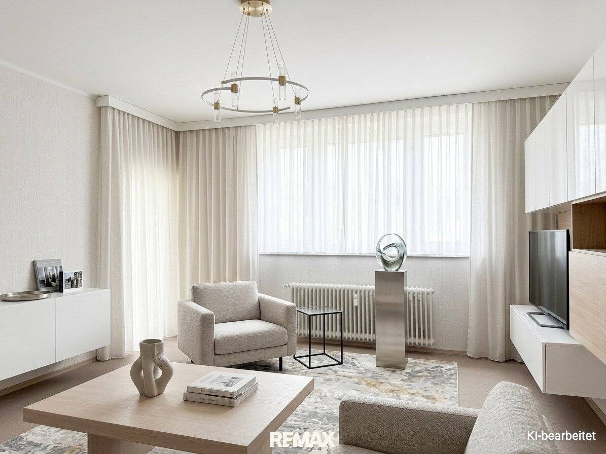 3-Zimmer-Wohnung mit verglaster Loggia, Lift, Parkplatz &amp; Keller