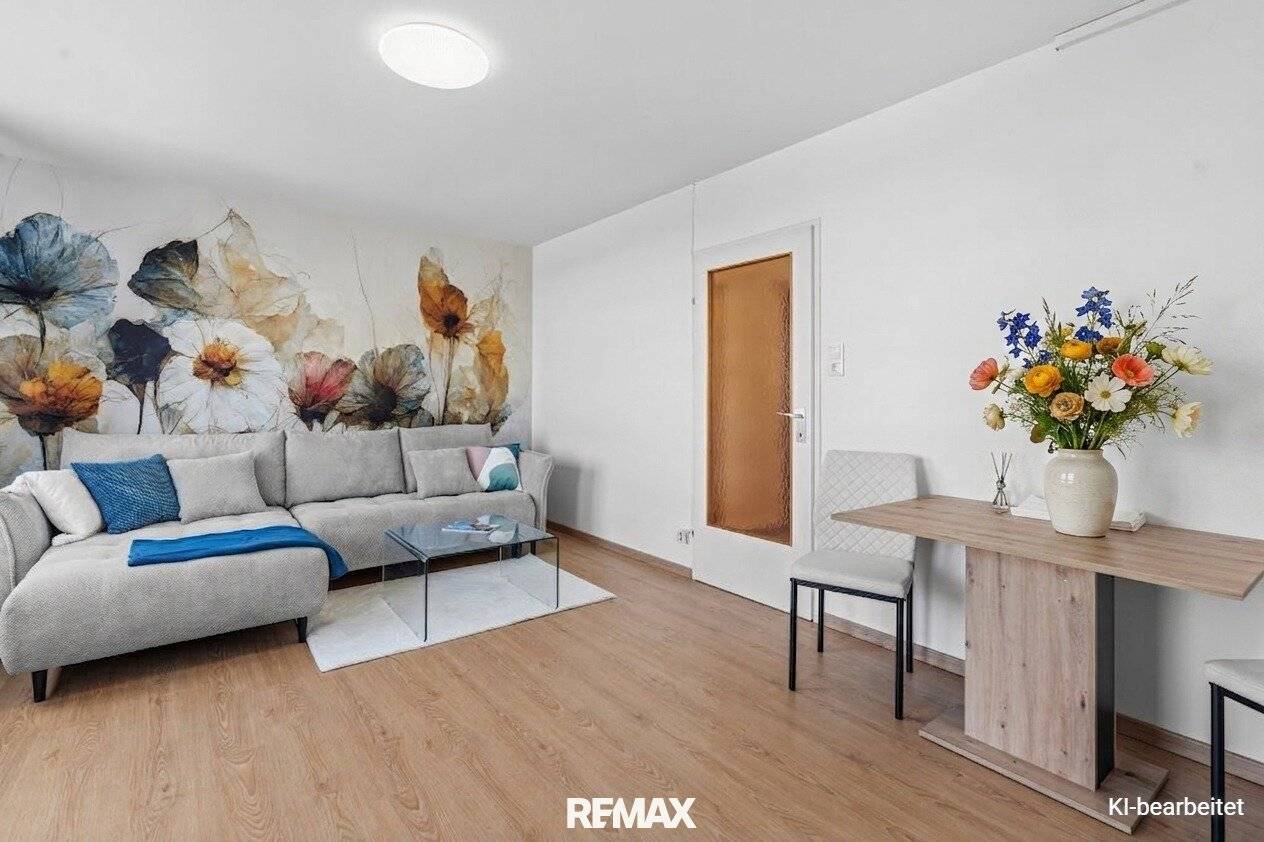 Modern 1-room attic apartment with terrace in 1140 Vienna – fully renovated!
