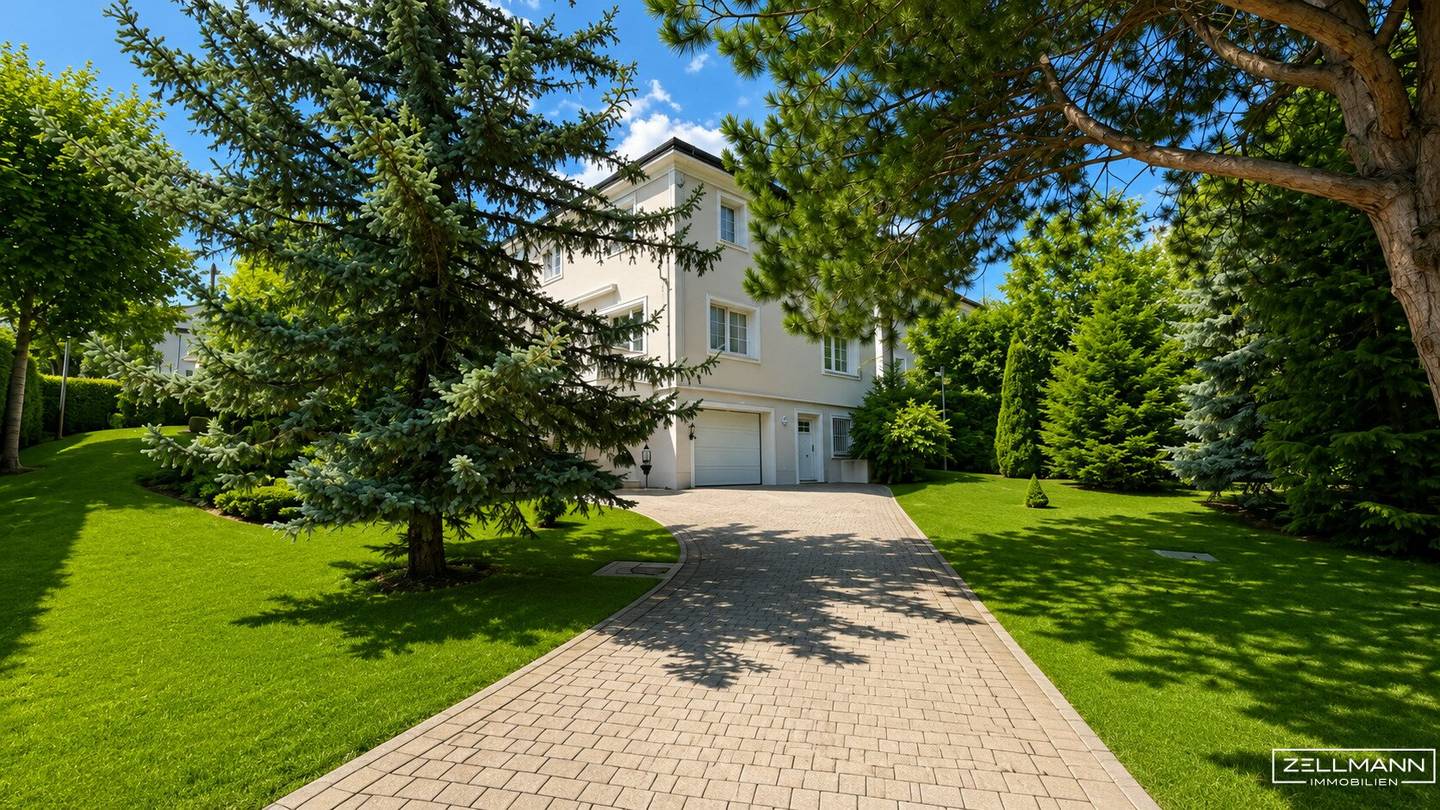 MAUER | Spacious villa with lift and high-quality fittings – approx. 340 m² total usable area | ZELLMANN IMMOBILIEN
