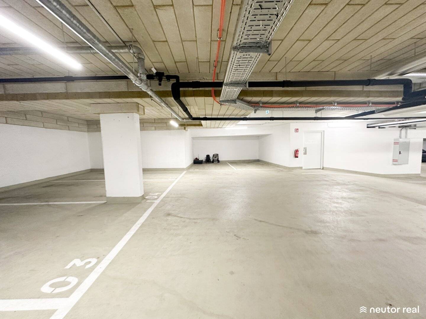 UNDERGROUND PARKING SPACE IN KIERLINGER STRASSE IN KLOSTERNEUBURG