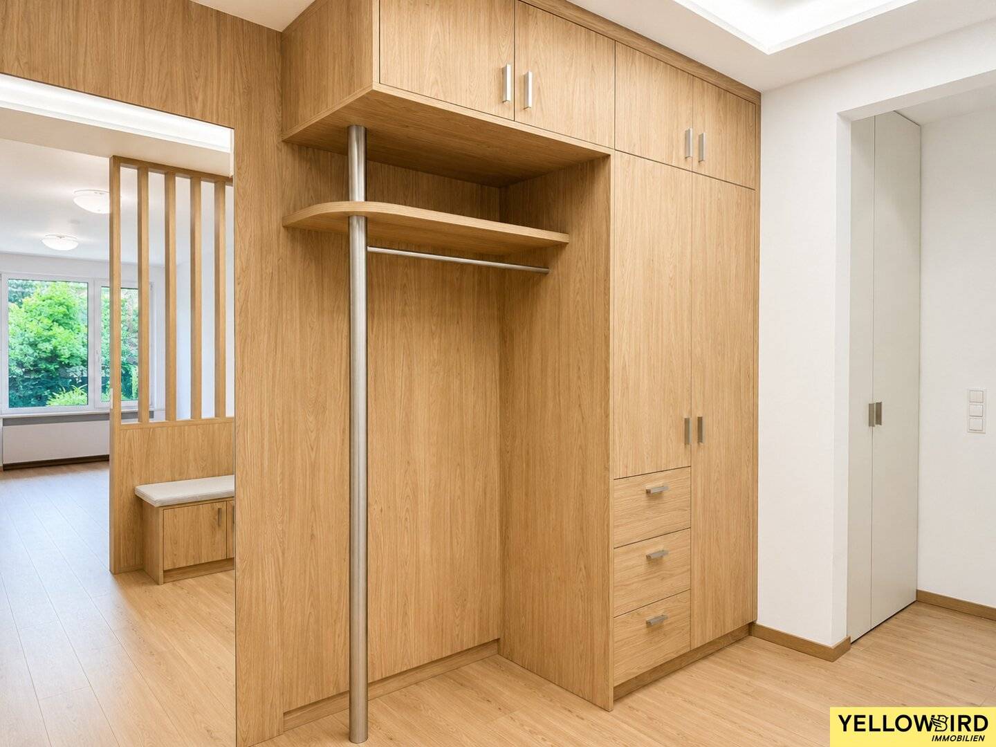 Exklusiv sanierte 2-Zimmer-Wohnung inkl. Stellplatz mit großzügiger Südterrasse in ruhiger Grünlage von Klosterneuburg