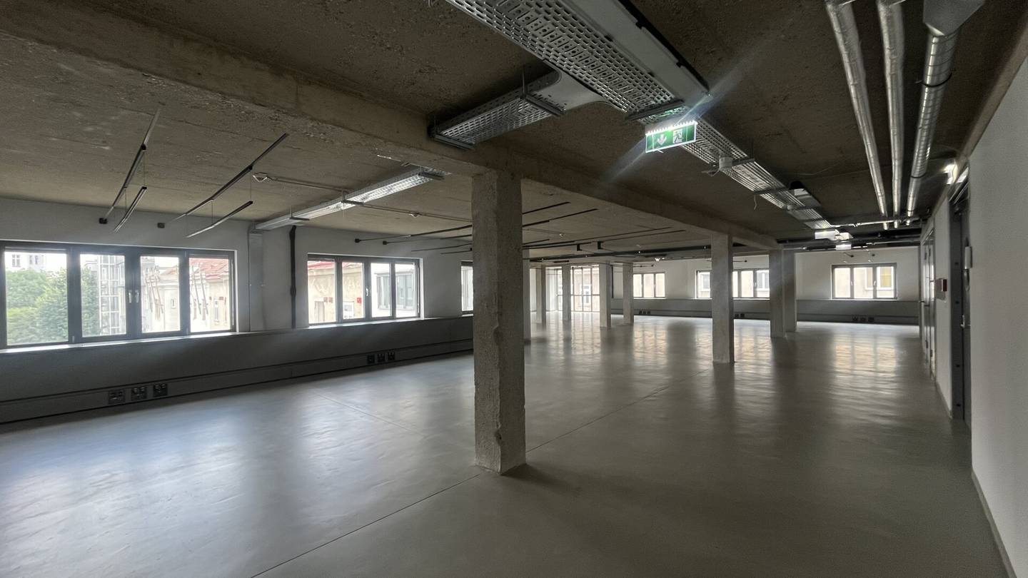 Loft apartment in Fabiani House with underground parking