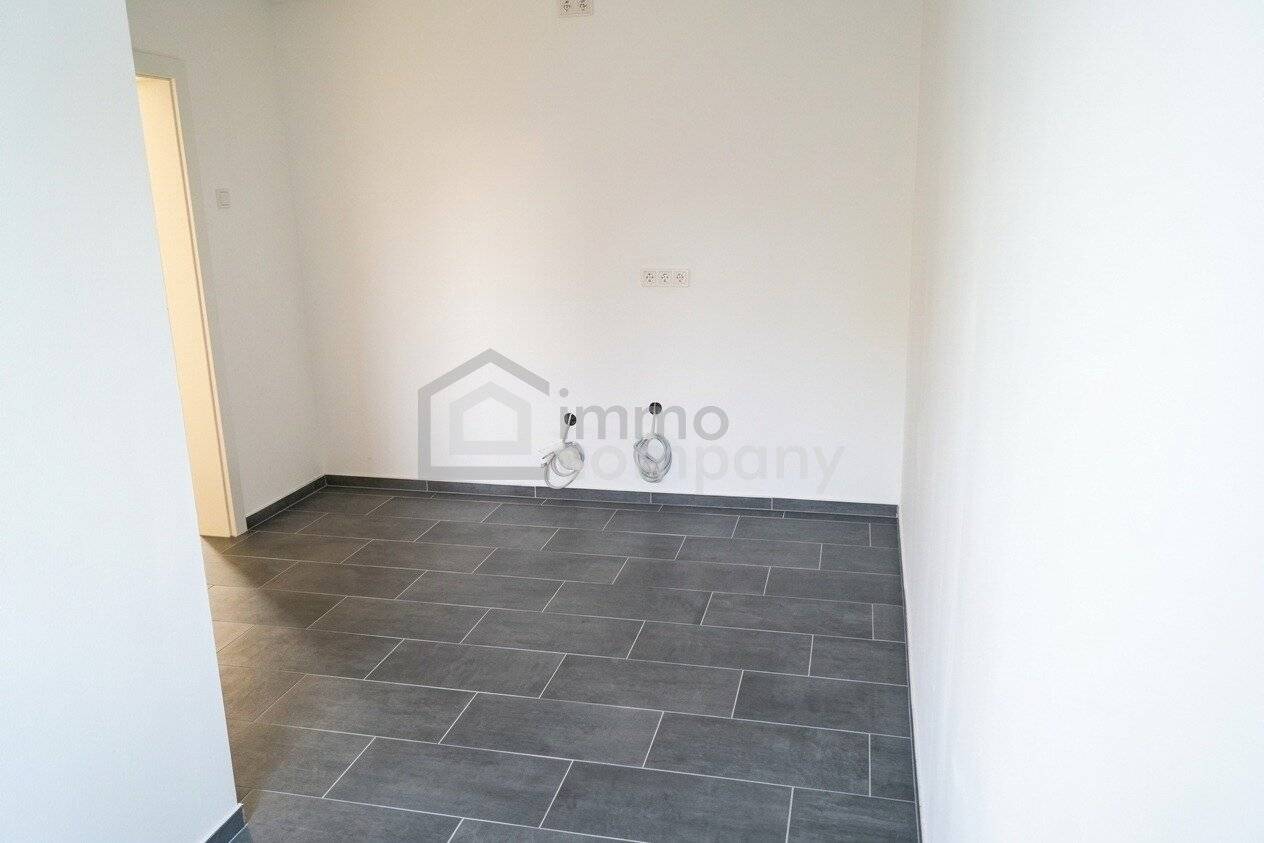 Modernisiert &amp; Renoviert: 2 Zimmer Eigentumswohnung in Bad Vöslau