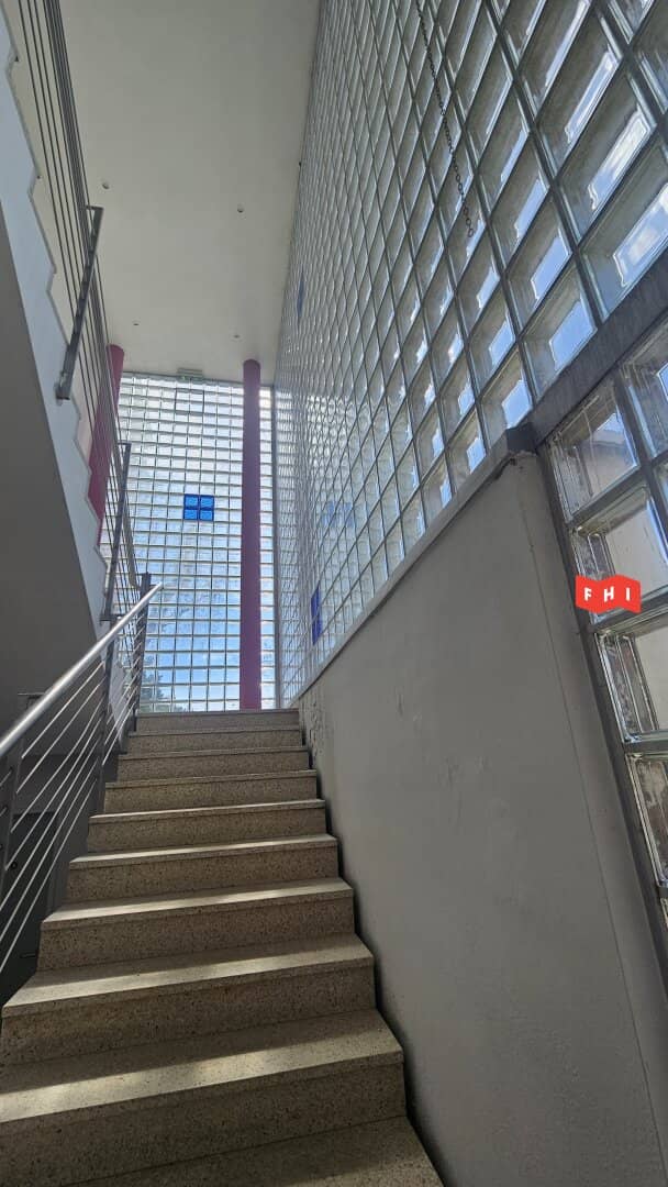 Geräumiges Büro mit ca. 300 m2 in einem historischen Mühlengebäude bei U4 Hütteldorf / Westausfahrt