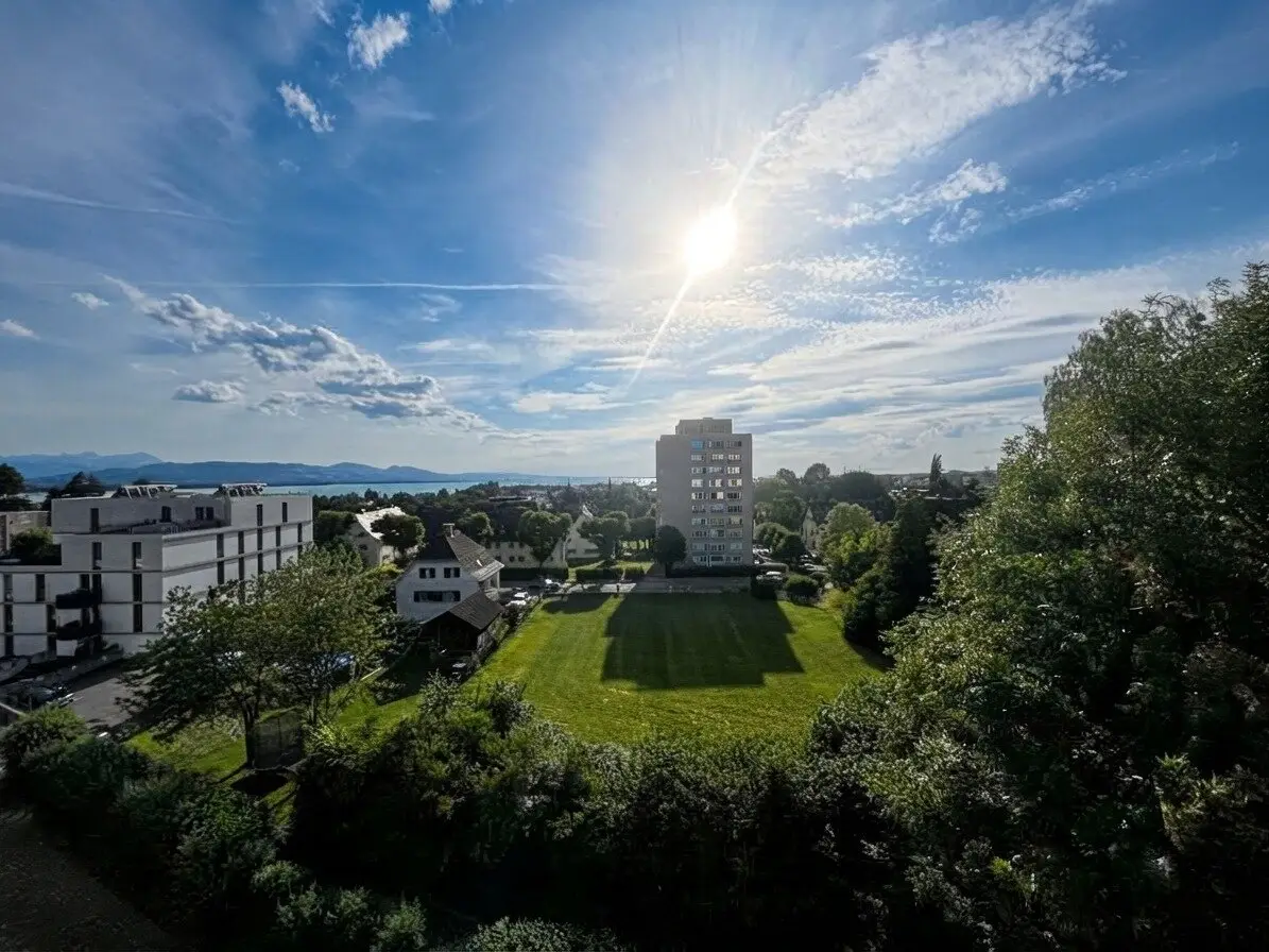 Lochau: 3-room apartment with balcony and lake view