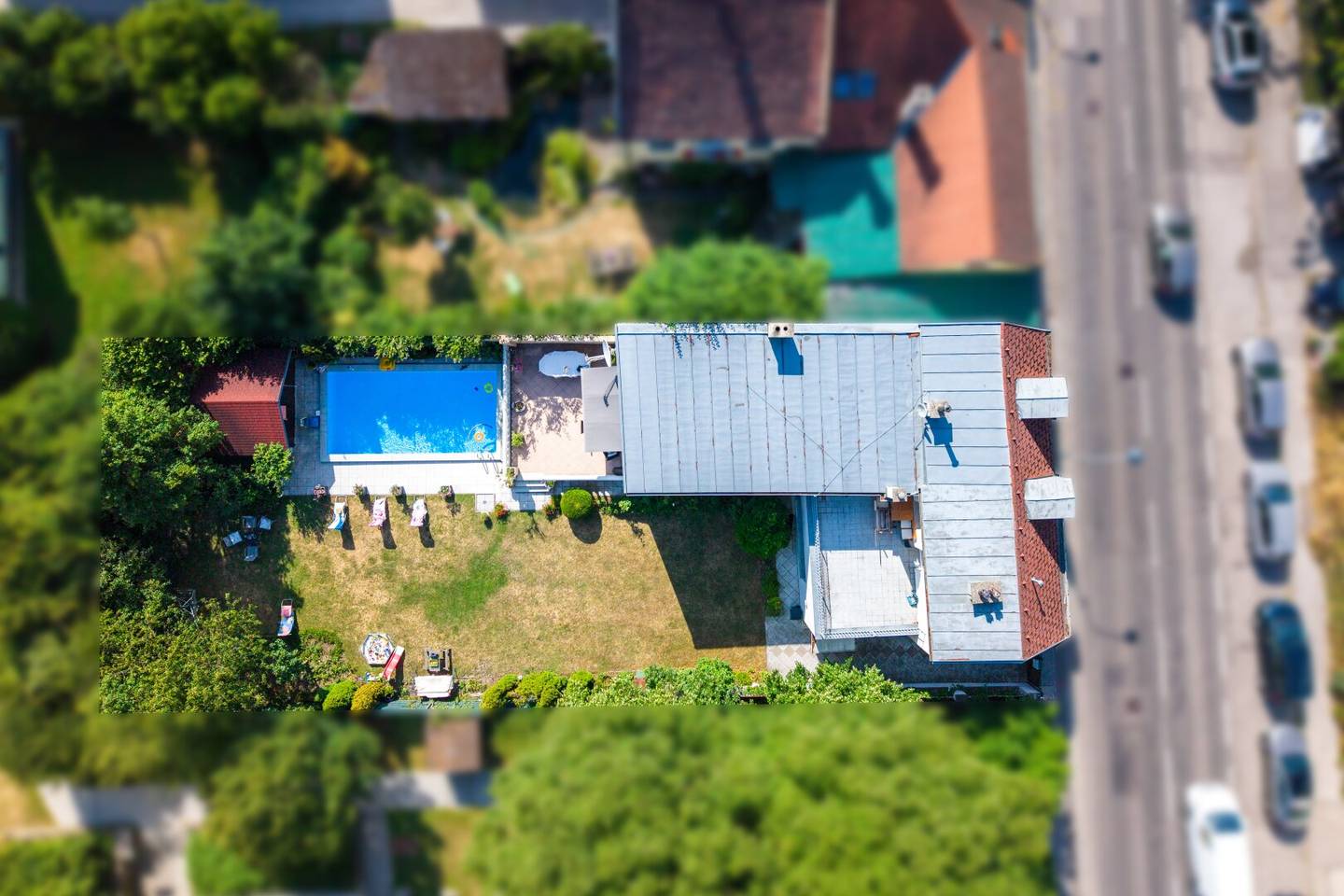 High-quality house in 1230 Vienna 2 units pool