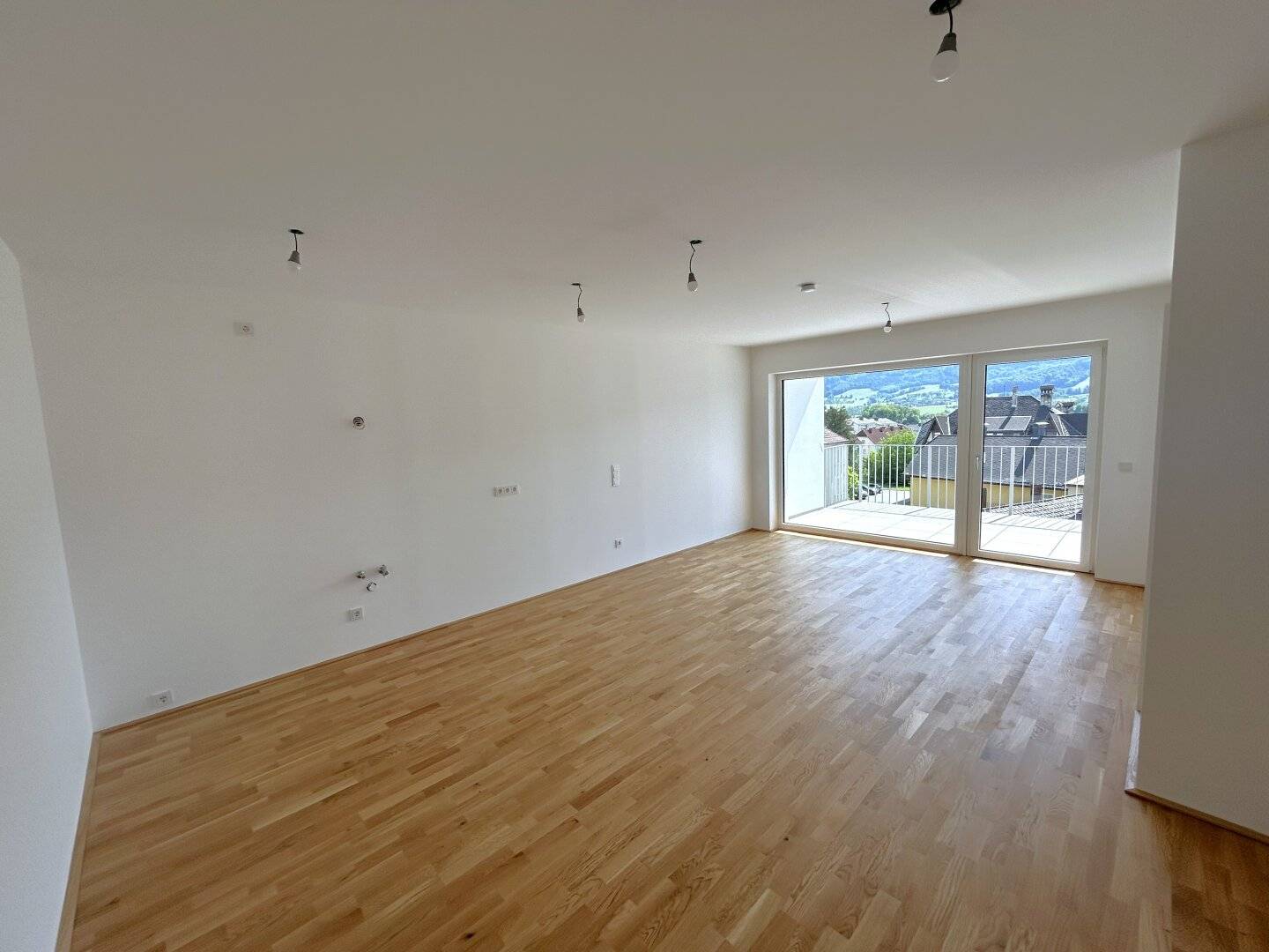Attraktive Terrassenwohnung Top 13 im Zentrum Kirchdorf