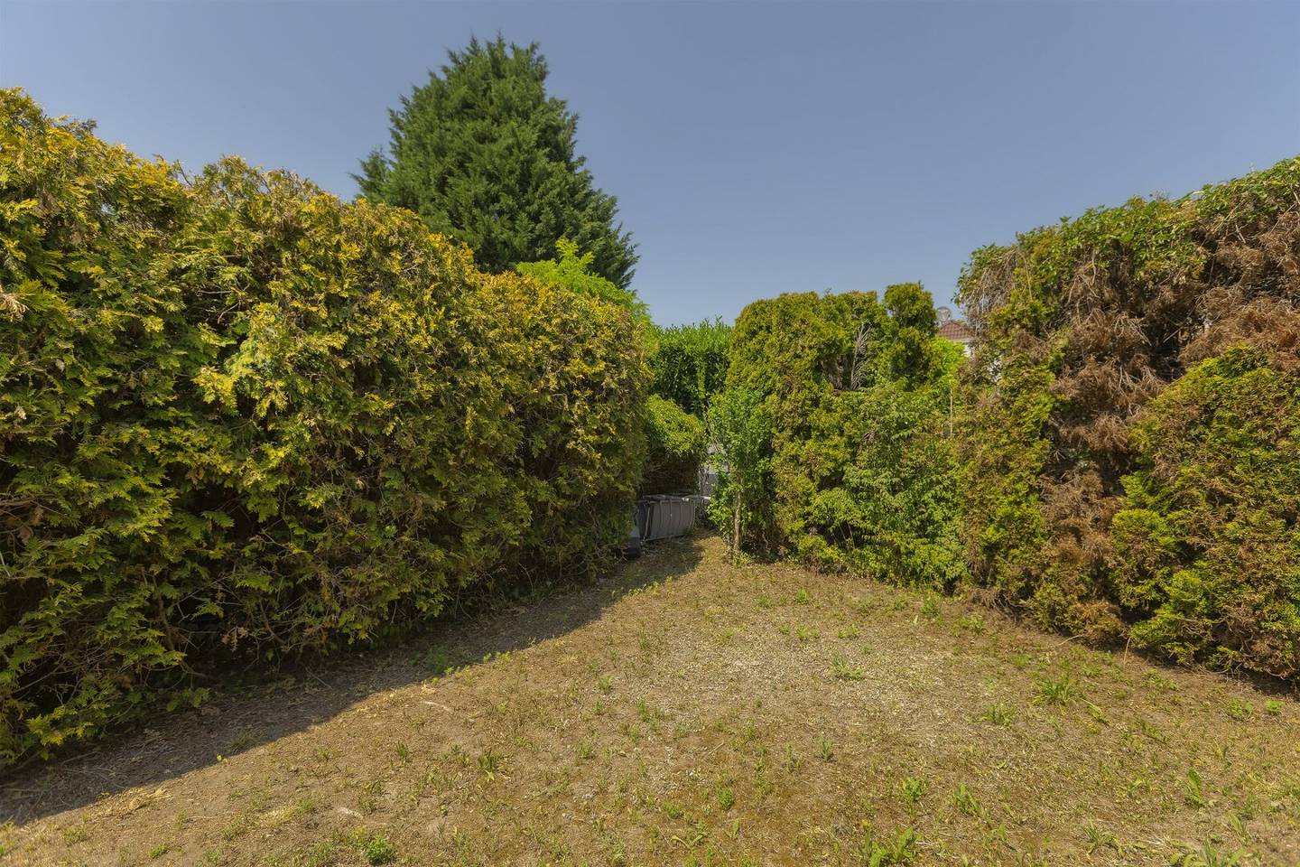 Wiener Straße - gepflegtes Reihenhaus mit Garten und Garagenbox