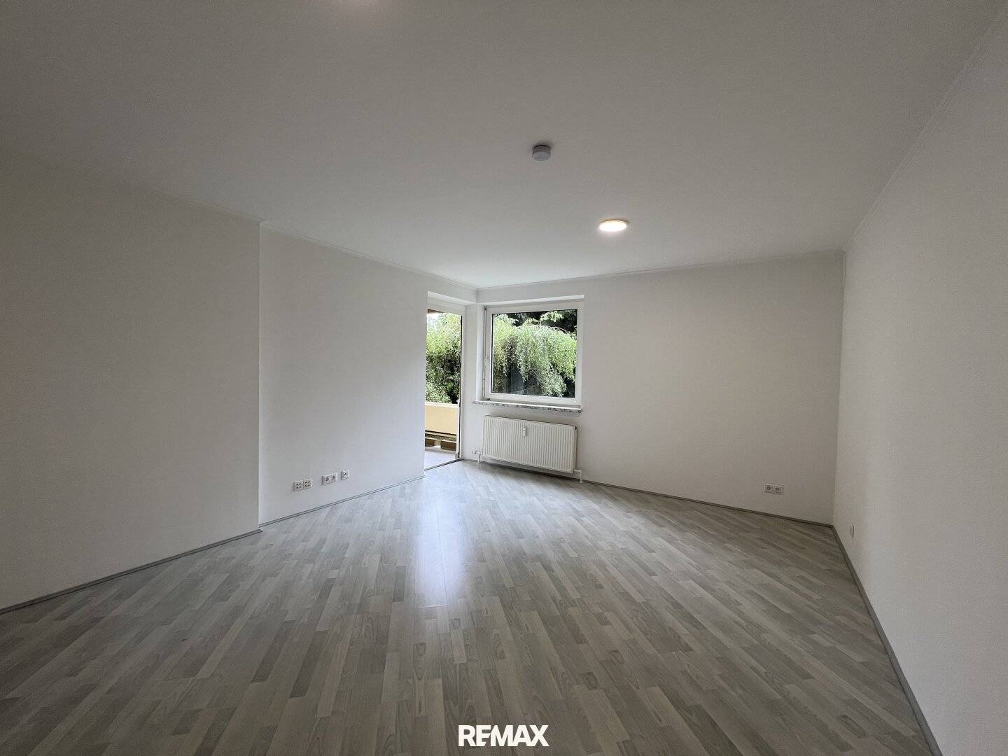 First occupancy after renovation: Well-kept 2.5-room apartment with loggia in central Wolfsberg