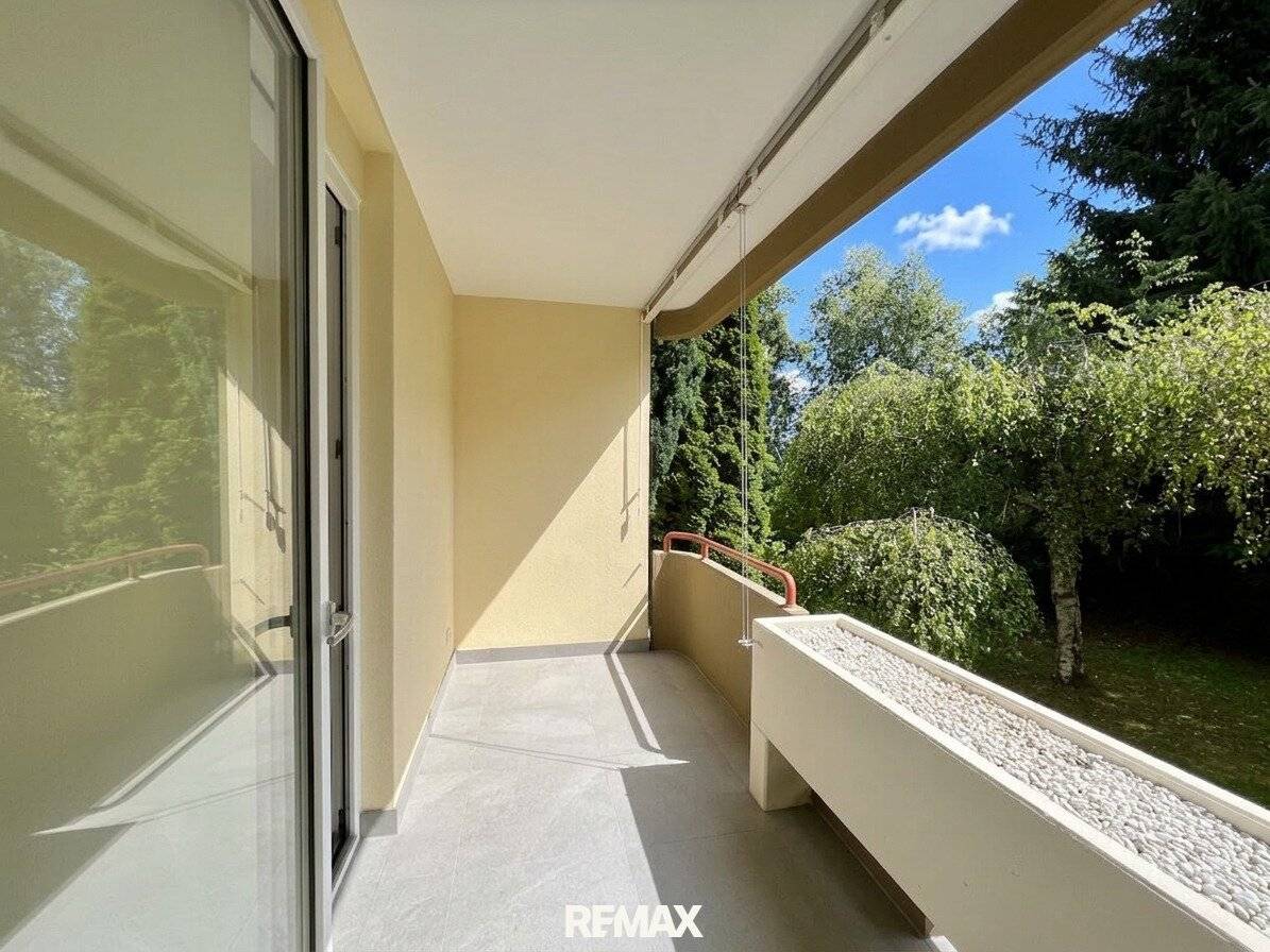 First occupancy after renovation: Well-kept 2.5-room apartment with loggia in central Wolfsberg