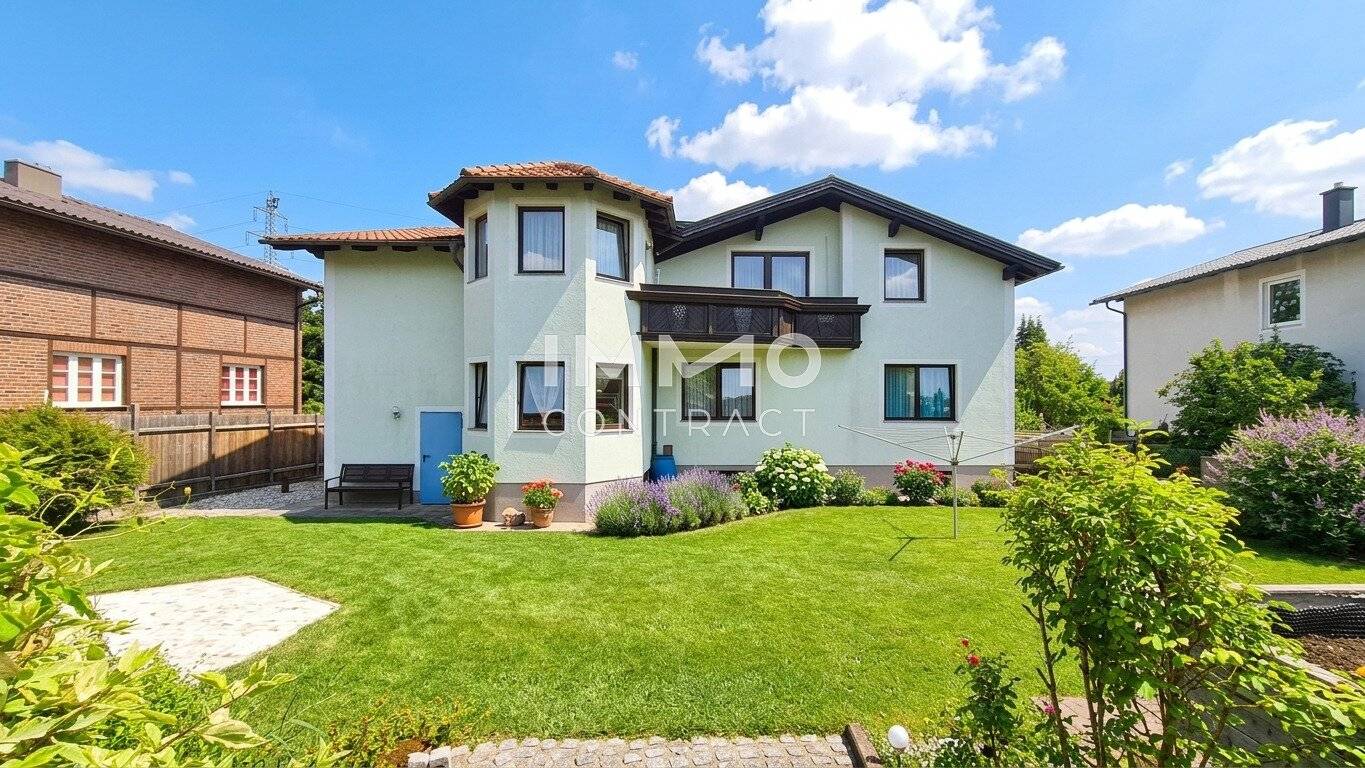 Zweifamilienhaus in ruhiger Siedlungslage von Wieselburg – Viel Platz für Familie, Generationen oder Wohnen &amp; Arbeiten