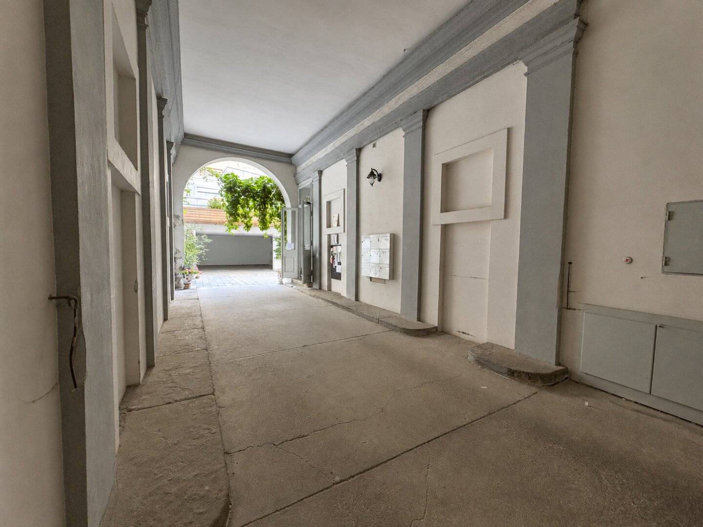 Desirable garage parking space in the 9th Viennese municipal district