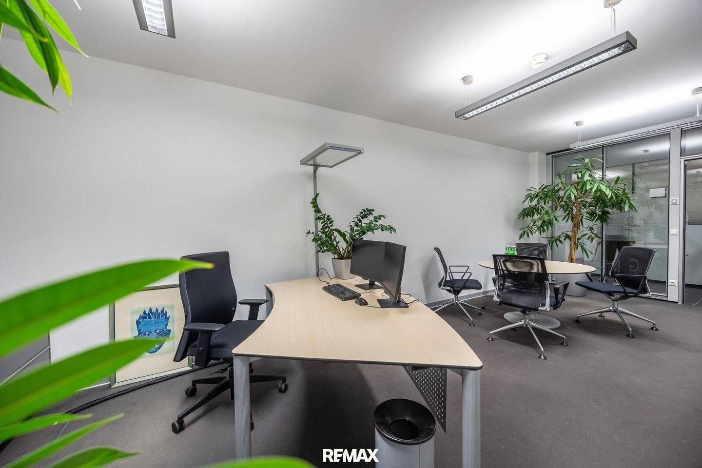 Approx. 500 m² for your company location - Office space in Klagenfurt near the motorway
