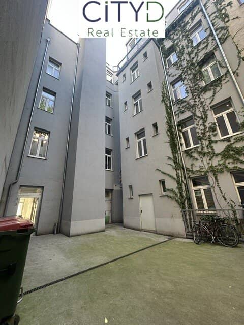 Package of Permanent Tenancy Apartments in the 5th District