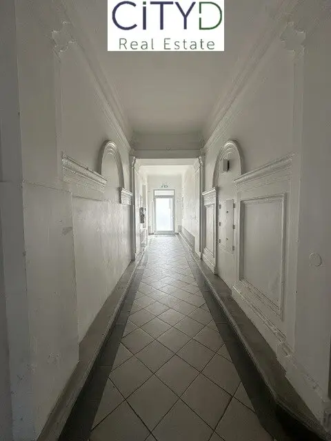 Package of Permanent Tenancy Apartments in the 5th District