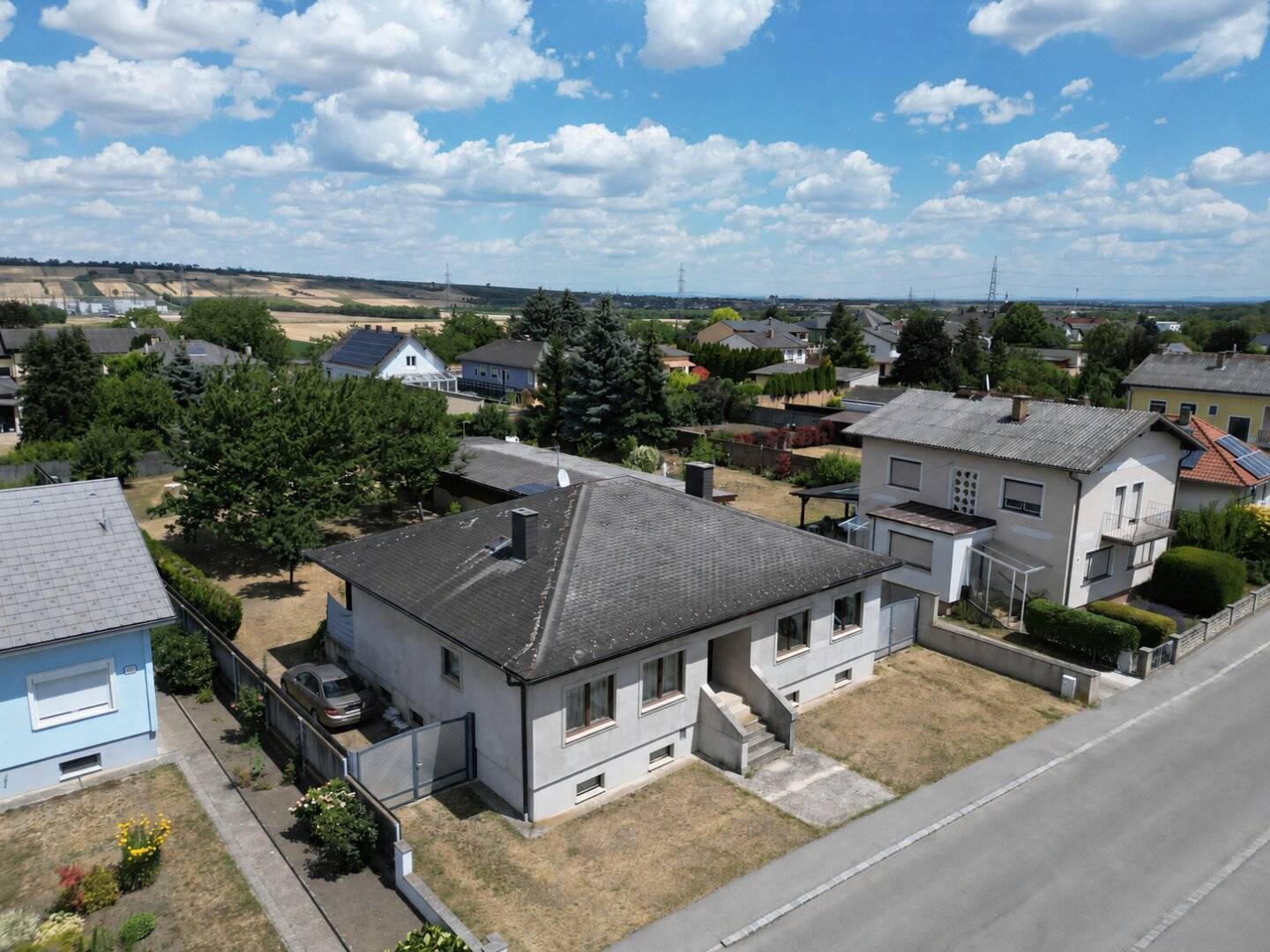 Gepflegtes Einfamilienhaus mit großzügigem Garten &amp; Gartenteich // 360 Grad Rundgang