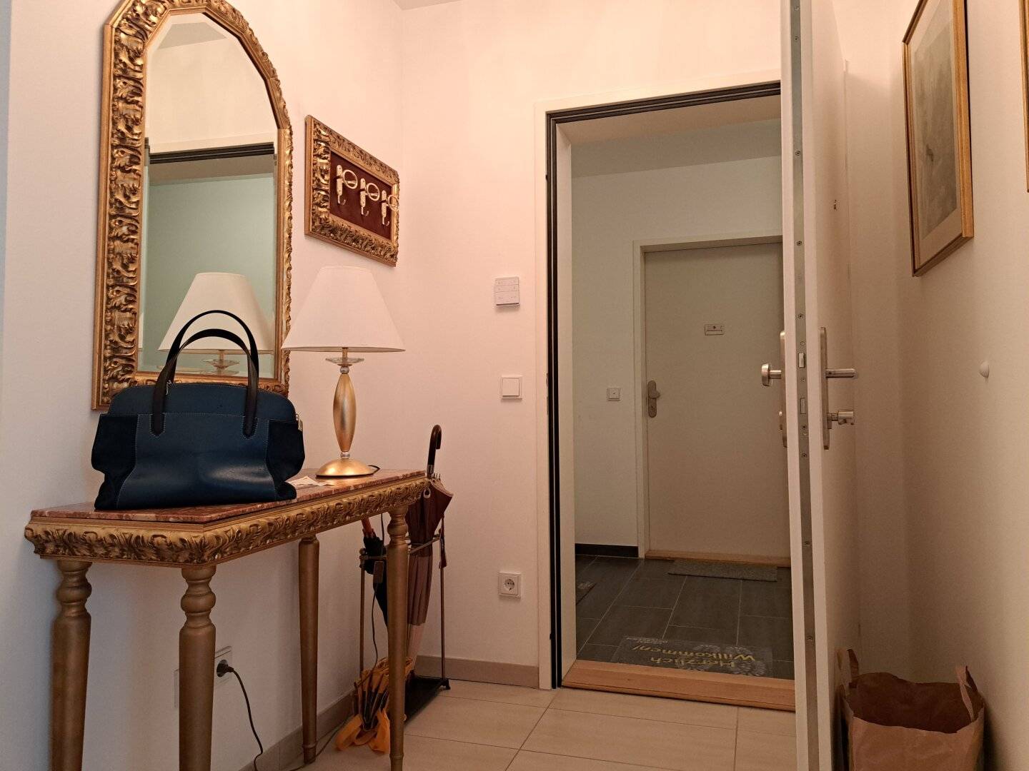 !!! Top ausgestattete Neubauwohnung mit Loggia bei Schönbrunn !!!