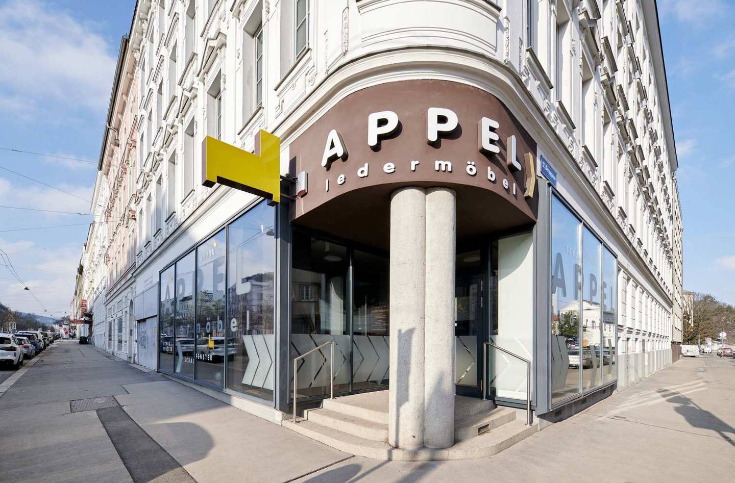 Wohnung in renovated period building permanently rented