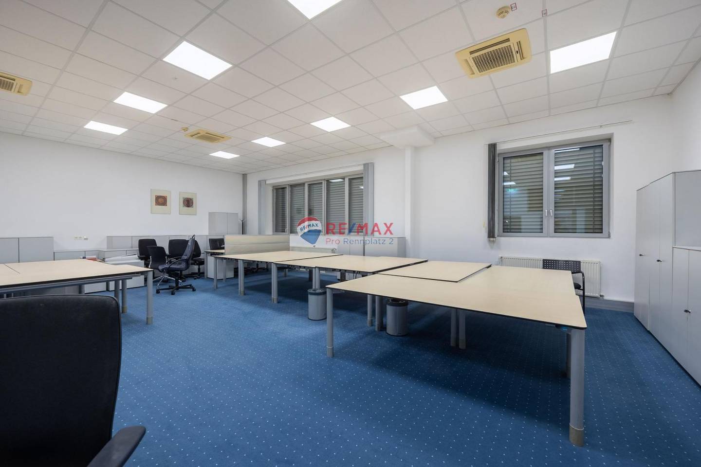 Flexible office spaces with parking Loftwohnung