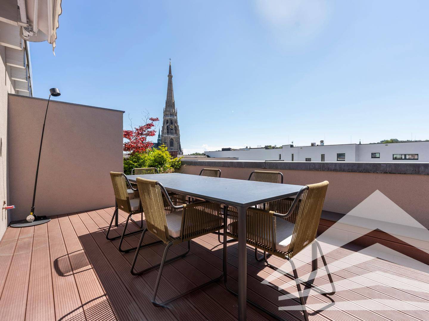 Lichtdurchflutetes Penthouse mit Panoramablick
