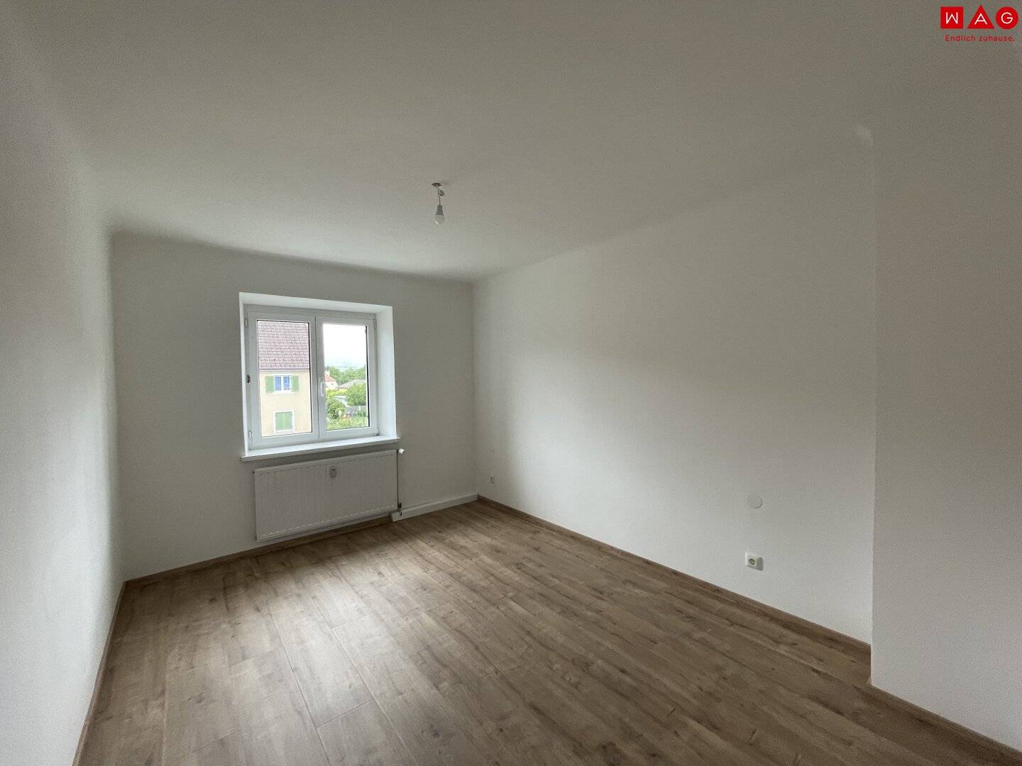 Komplett renovierte, günstige 2 Zimmerwohnung - 41m² im Grünen