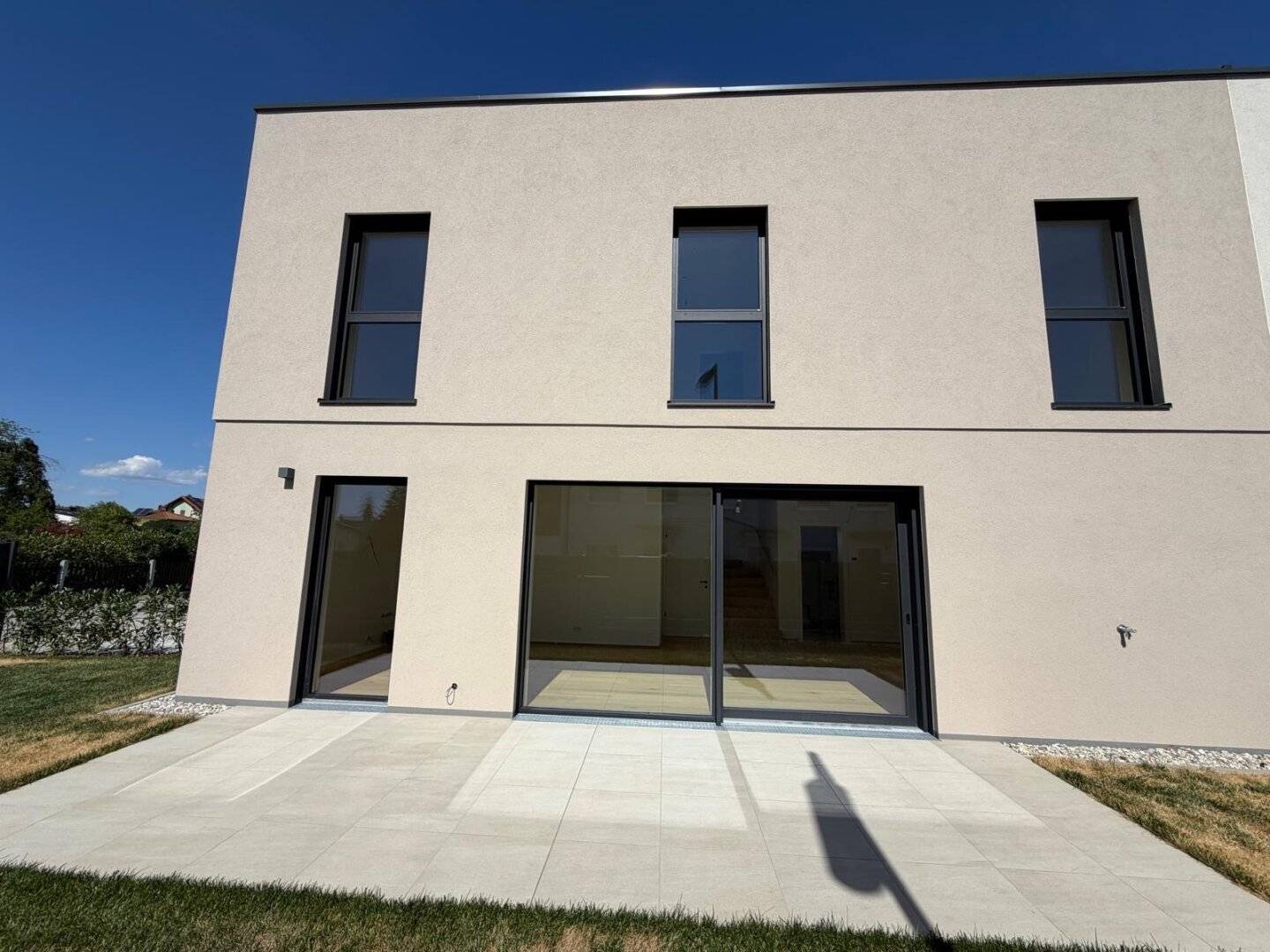 PROVISIONSFREI: Exklusive 5-Zi-Neubau-Doppelhaushälfte in Linz