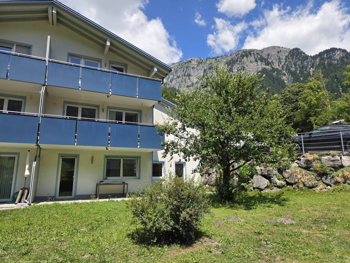 Apartment with large garden generous terrace and view