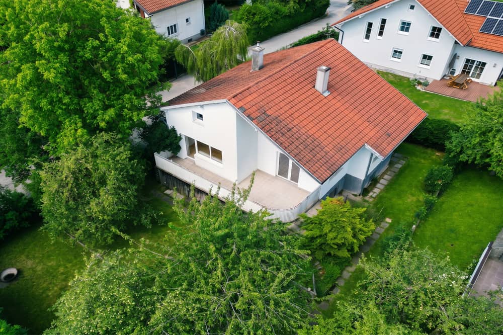 Charmante Familienwohnung mit großem Garten und Ausbaupotenzial