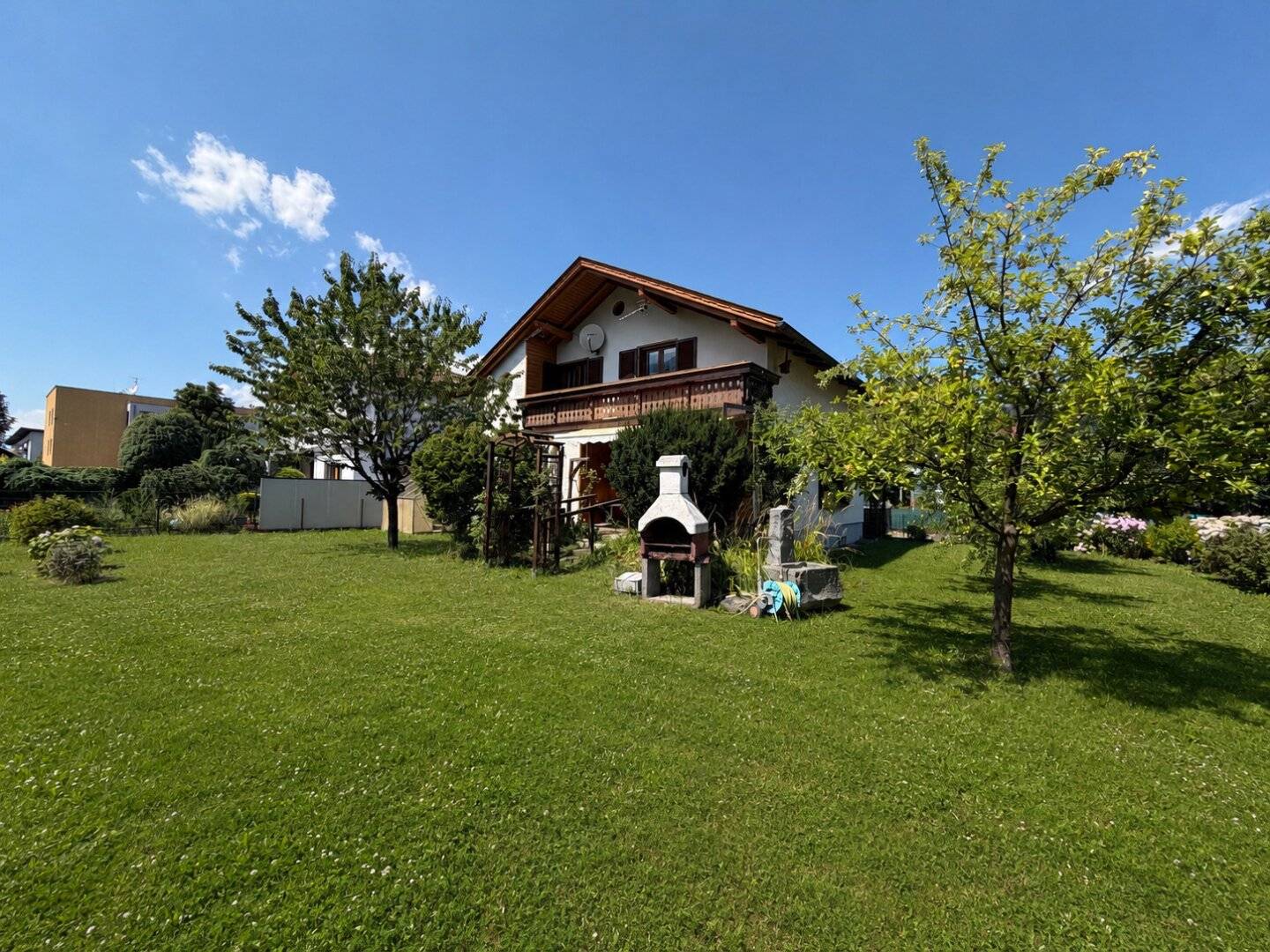 EIN ZUHAUSE ZUM ANKOMMEN - TOLLES EINFAMILIENHAUS IN ZENTRALER BESTLAGE DER STADT!