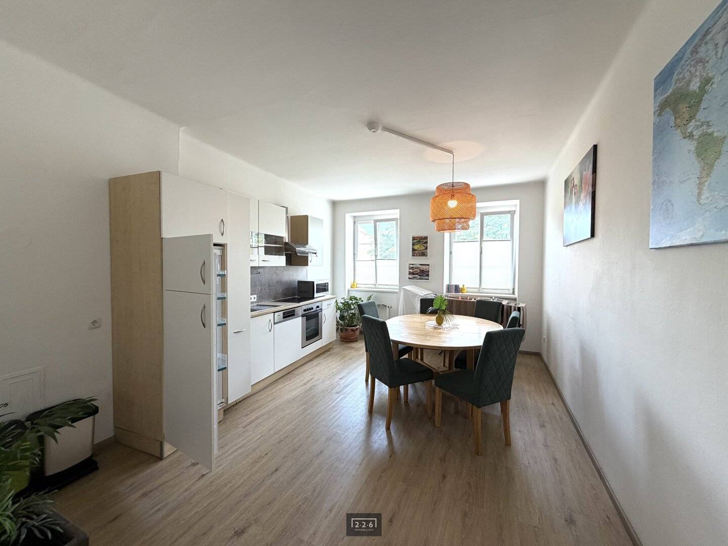 226 Immobilien | Attention entrepreneurs Central office premises in prime location for rent