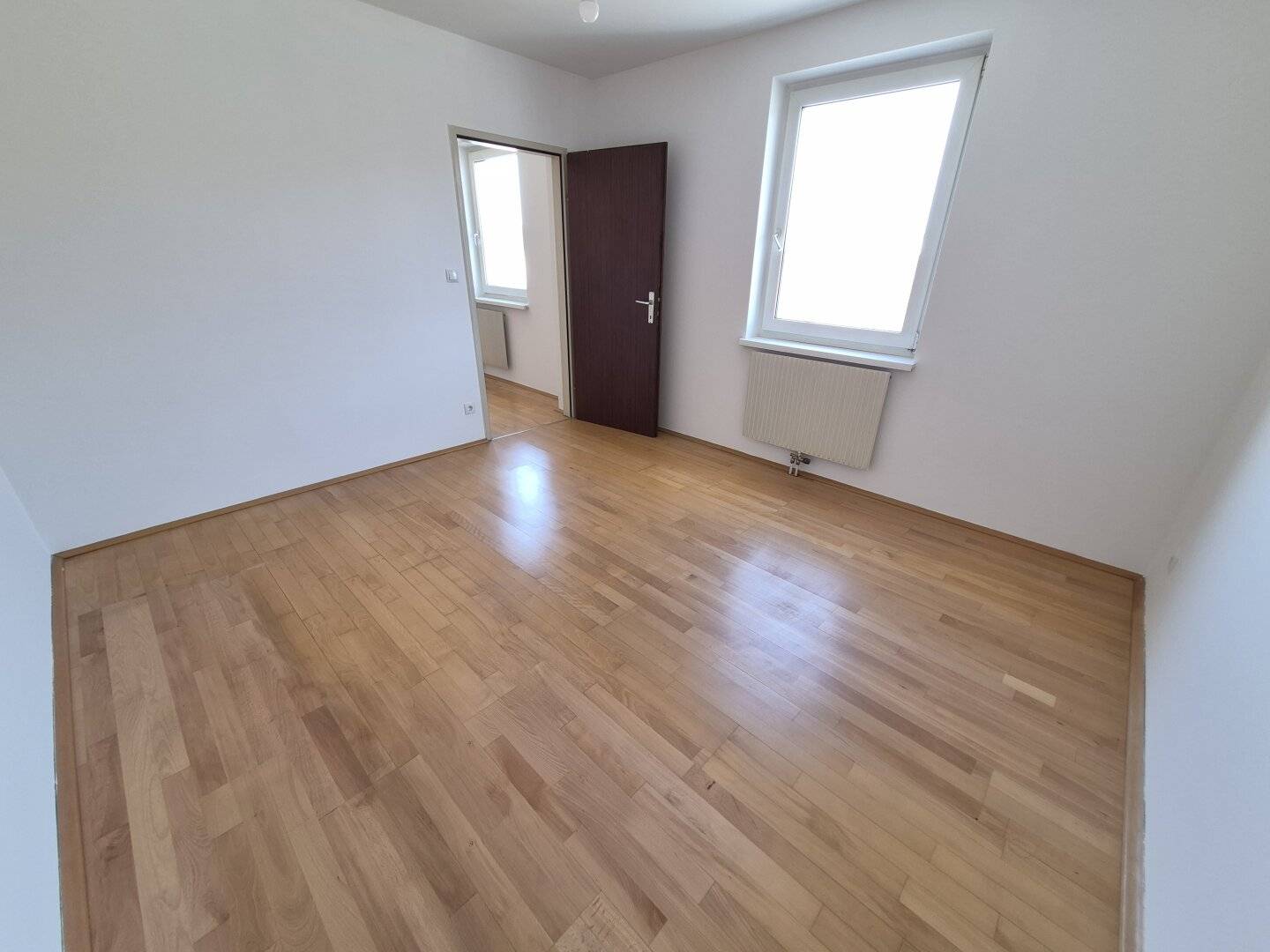 SCHÖNE 2 ZIMMER-WOHNUNG NÄHE SCHÖNBRUNNER SCHLOSSPARK!