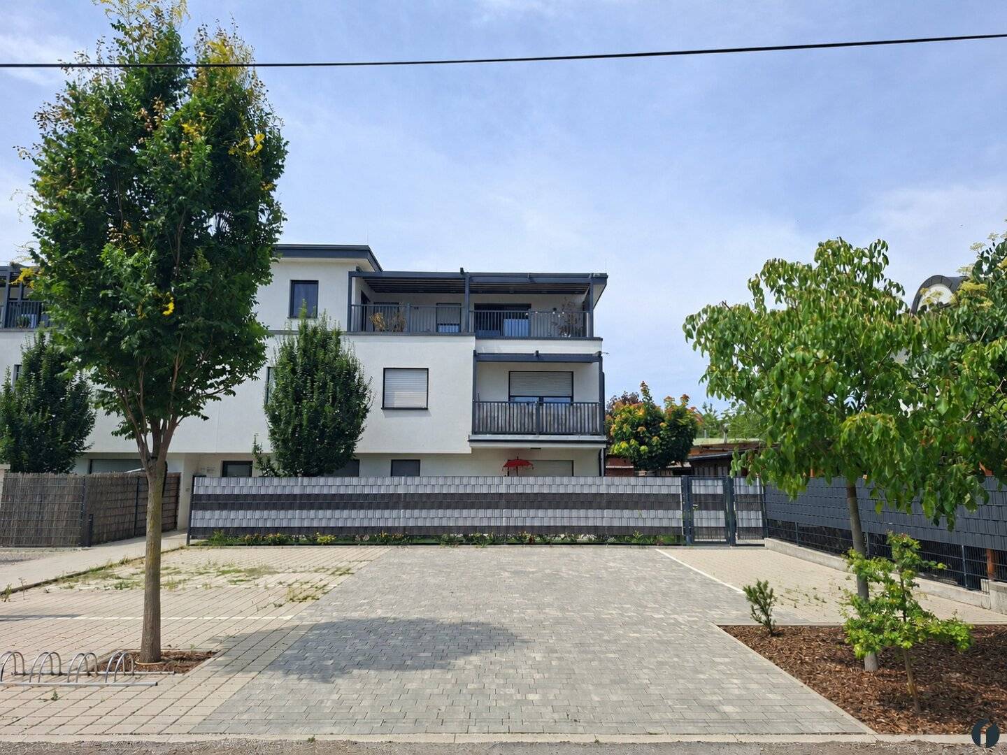 Moderne 3-Zimmer-Gartenwohnung mit zwei Terrassen in Wien-Donaustadt
