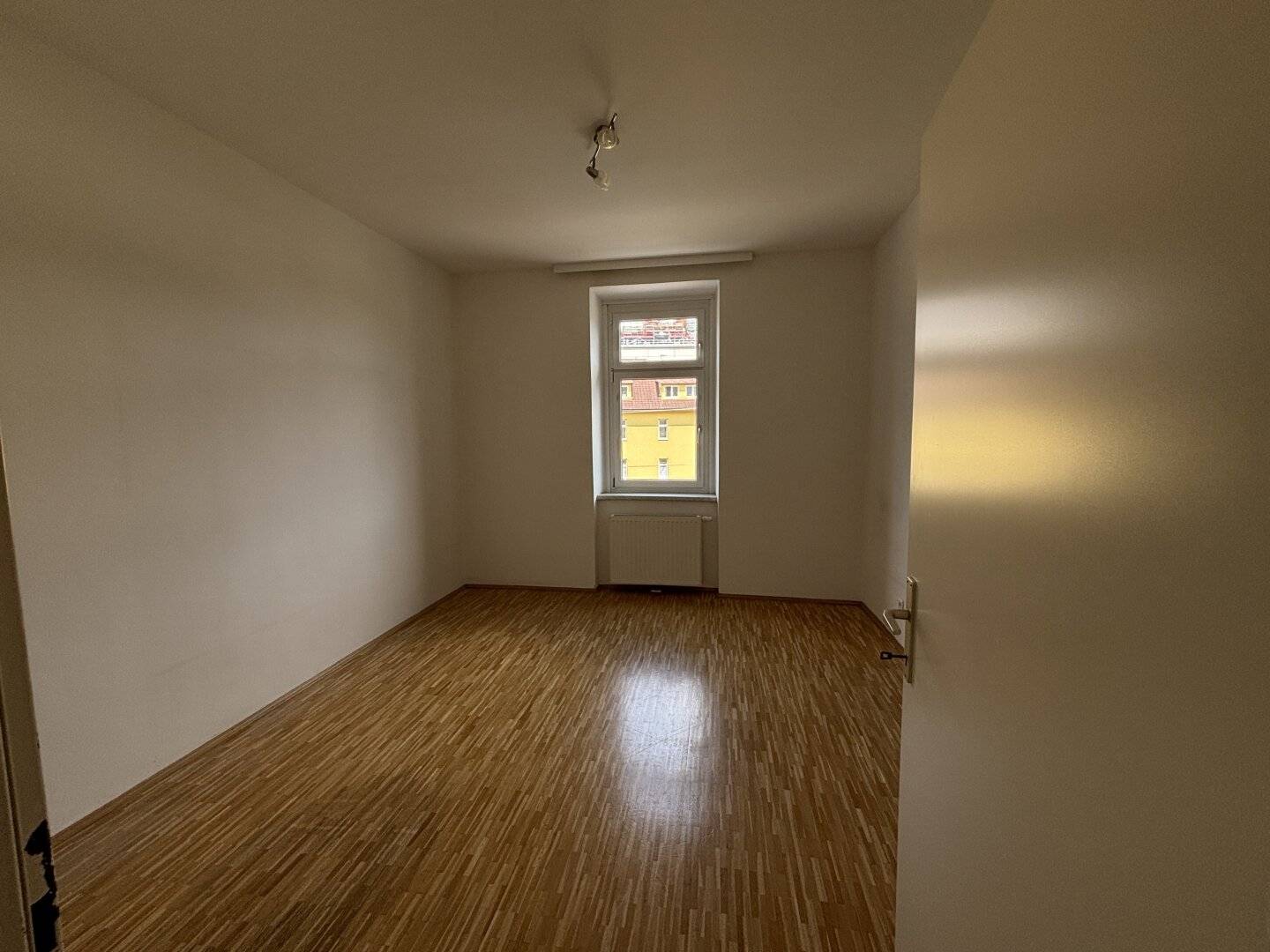 Cozy 69 m² apartment in Leoben: Your new home