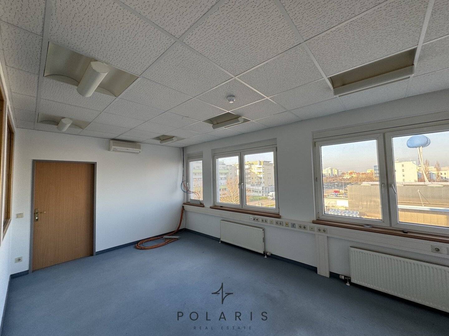 268 m² modern office in Wiener Neudorf | well connected &amp; immediately available | near A2