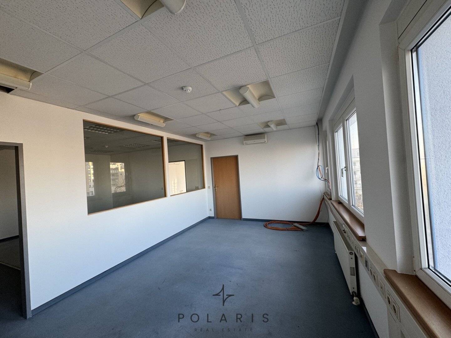 268 m² modern office in Wiener Neudorf | well connected &amp; immediately available | near A2