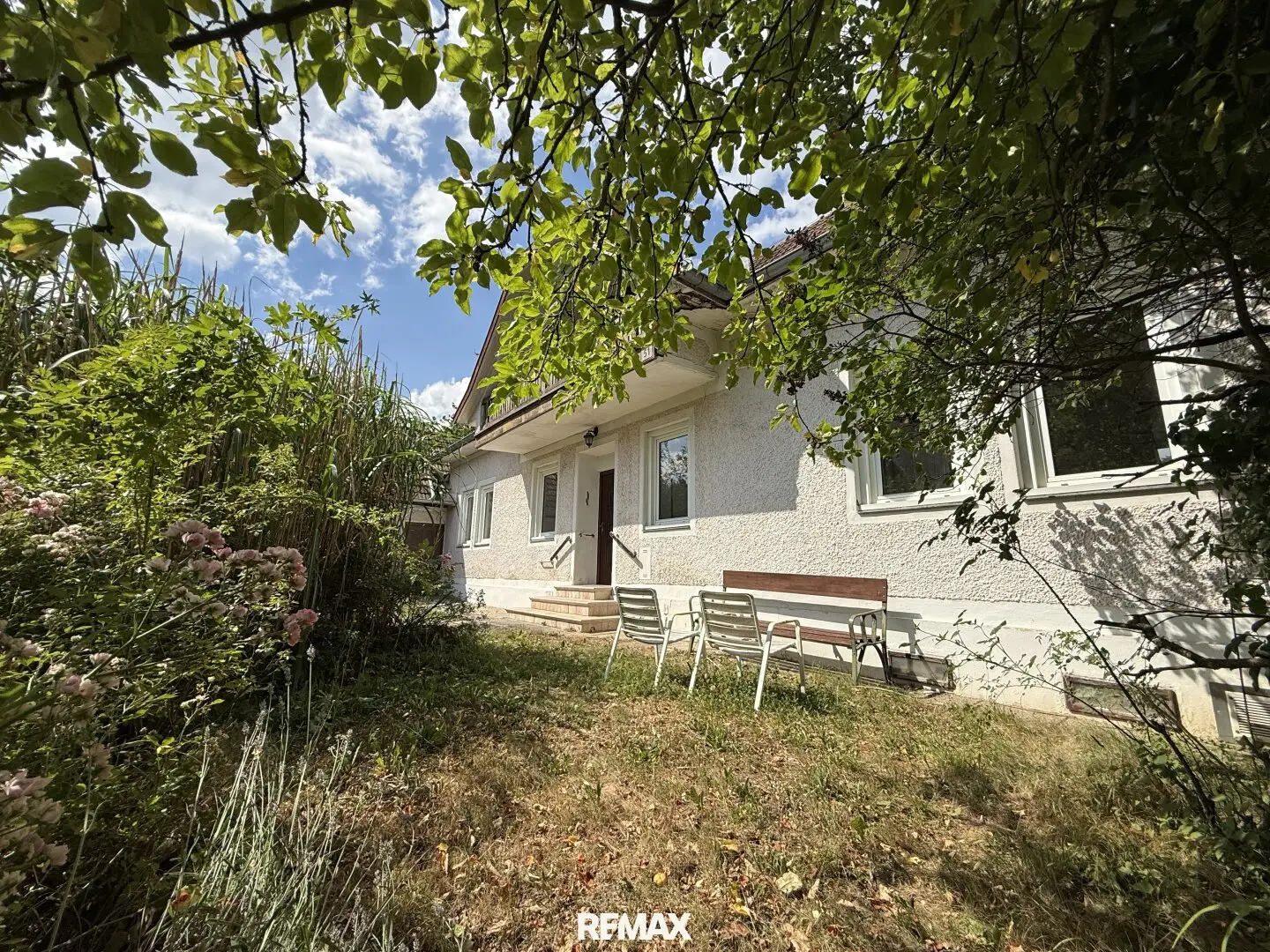 Hole in One! Lovely farmhouse in Ofenbach!