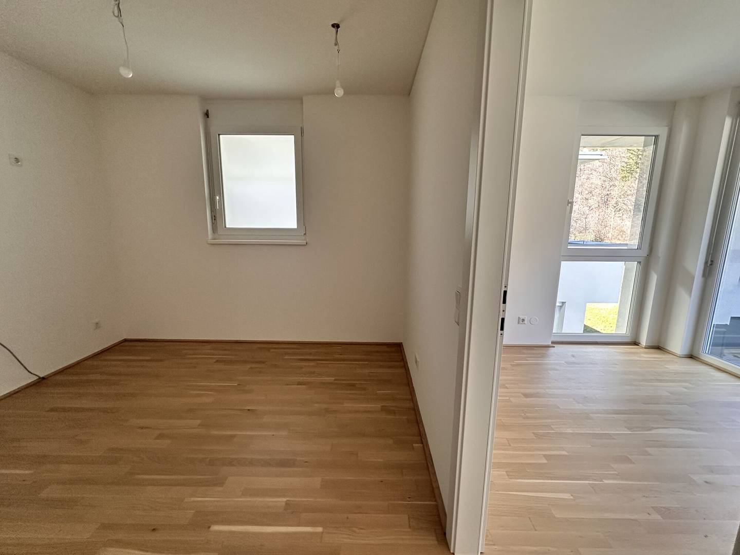 Newly built apartment on top floor with roof terrace