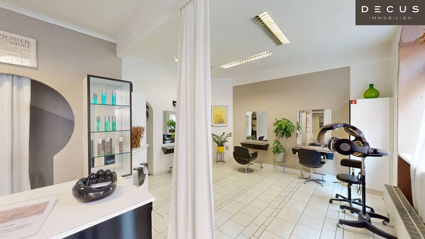 RENTED HAIRDRESSER SALON | TOP LOCATION | CAN BE TAKEN OVER VACANT